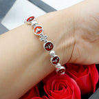 Pulsera de Esmalte del Espíritu Santo con Cruz y Cuentas de Rosa: Símbolo Apreciado de Protección Bendita