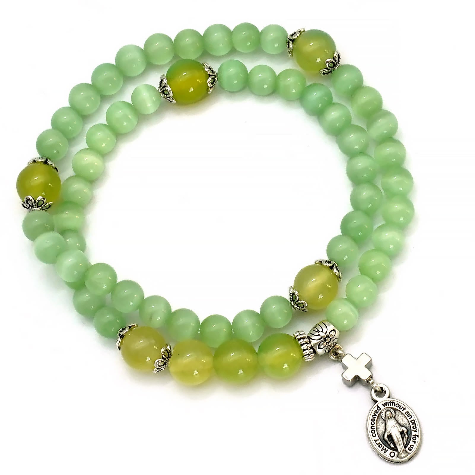 Pulsera Ajustable Minimalista con Piedras de Ojo de Gato Multicolores y Medalla Milagrosa