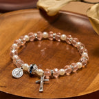 Pulsera de Cristal Transparente Moderna con Crucifijo y Medalla Milagrosa: Declaración de Fe Contemporánea