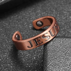 Anillo Ajustable de Cobre con Símbolo Minimalista de Jesús: Signo Distintivo de Fe