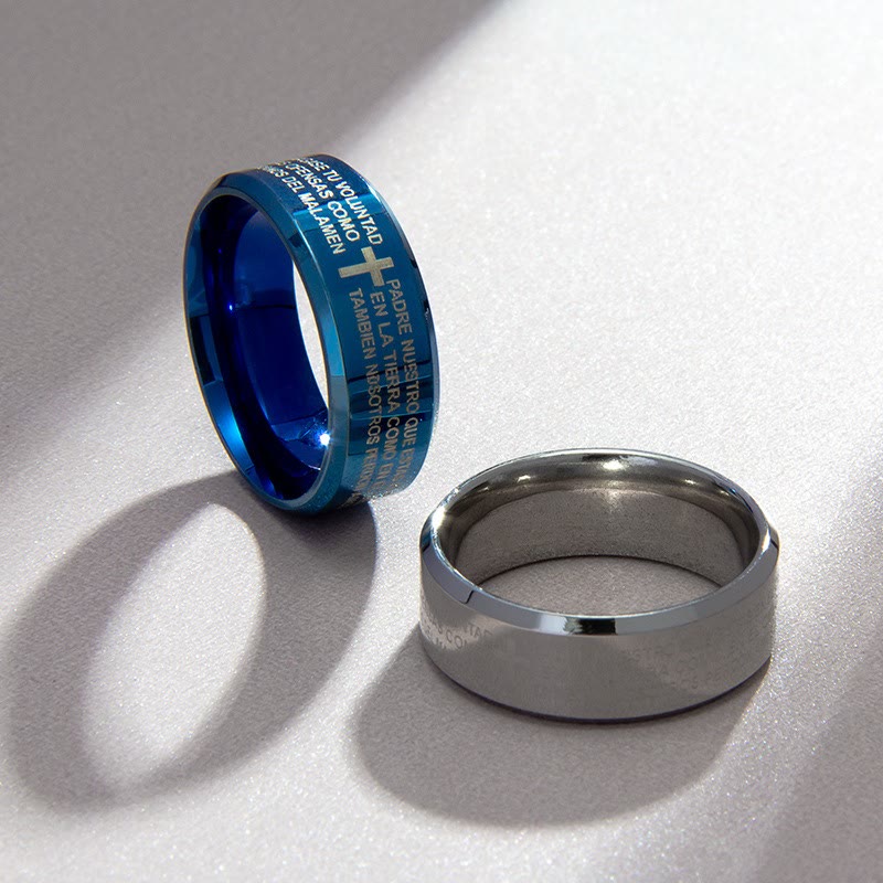 Anillo Minimalista de 8mm con Verso Sagrado en Tres Colores y Motivo de Cruz: Lleva Tu Fe