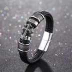 Pulsera de Cuero Clásica de Dos Tonos con Cruz Santa y Diseño Trenzado