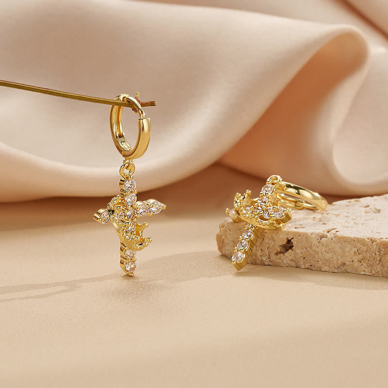 Collar de Cruz Moderno Coronado en Fe, Pendientes