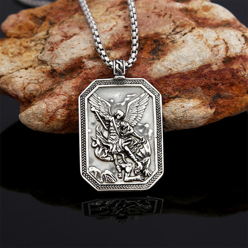 Collar de Péndulo de Acero Inoxidable de Protección del Arcángel San Miguel en Estilo Clásico