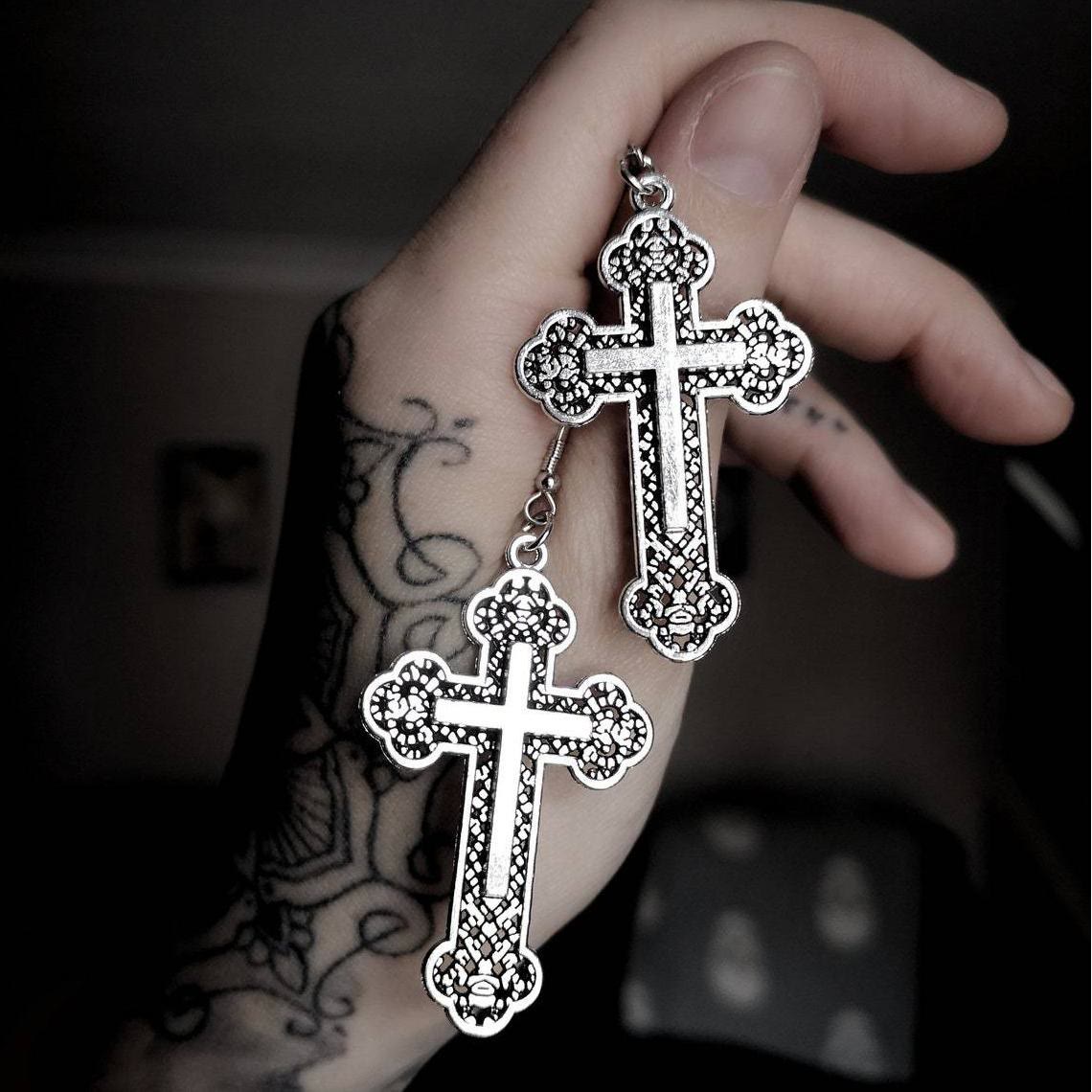 Pendientes Colgantes de Cruz de Filigrana Vintage: Joyería Diaria Audaz VIP