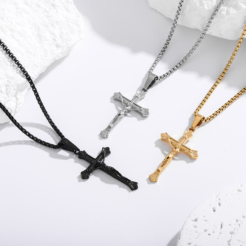 Collar de Crucifijo de Jesús Tricolor: Una Fusión de Fe y Tonos Elegantes
