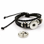 Pulsera Ajustable Multicolor de San Benito: Un Símbolo Contra la Negatividad y el Miedo