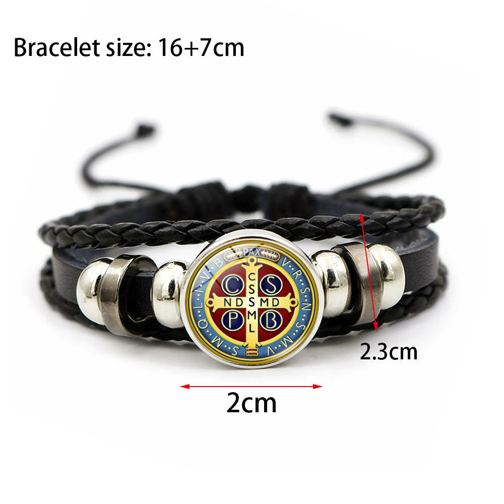 Pulsera Ajustable Multicolor de San Benito: Un Símbolo Contra la Negatividad y el Miedo