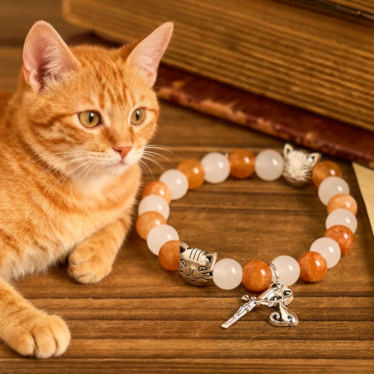 Pulsera de Cuarzo Naranja y Blanco con Caras de Gato, Rosario Animal de Acero Inoxidable
