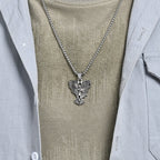 Collar Péndulo Ángel Guerrero de Estilo Streetwear Multicolor