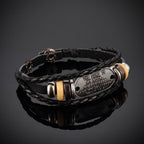 Pulsera de Cuero Trenzado Hecha a Mano con Inscripción del Salmo 18:2