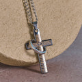 Collar con Colgante de Cruz de Anillo Interconectado: Estilo Audaz, Significado Sagrado
