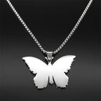 Collar Cruz Mariposa Salmo 46:10: Herencia de Fe Bíblica para la Vida Diaria
