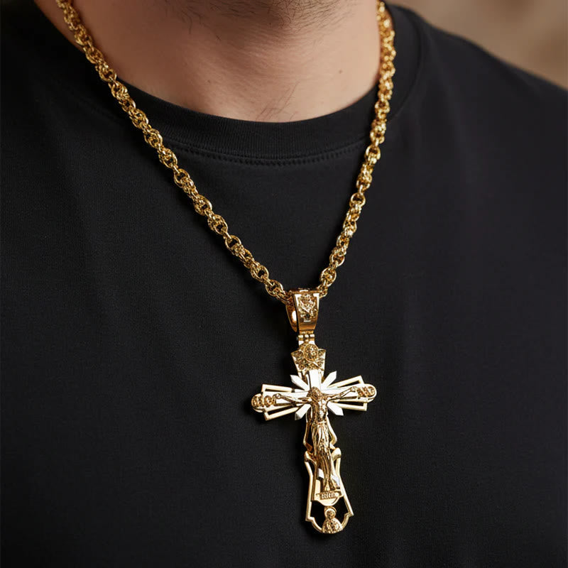 Collar de Cruz Cristiana: Historia Sacrificial y Adorno Atemporal
