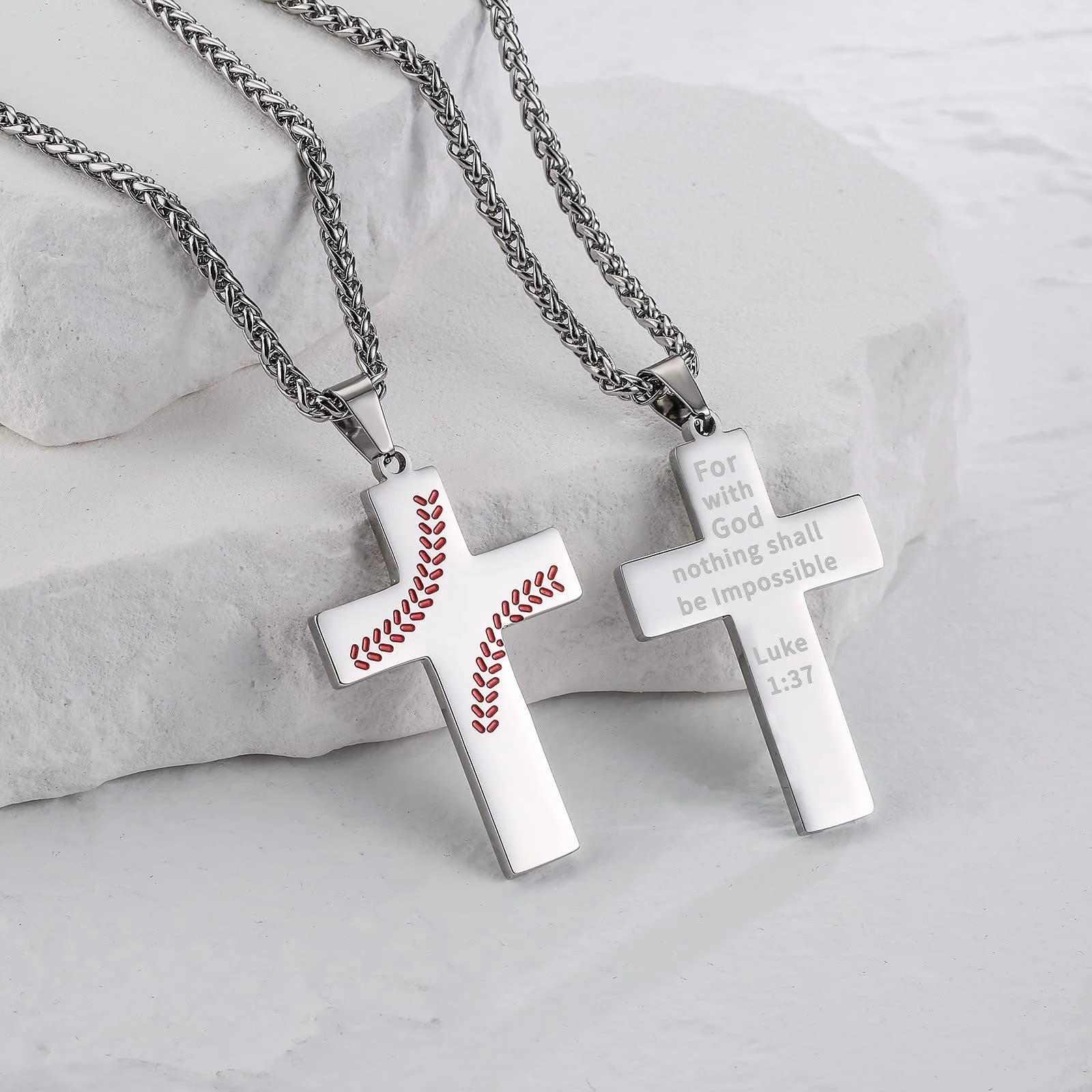 Collar Cruz con Costura de Béisbol: Devoción Atlética y Cita Inspiradora