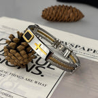Pulsera de Cable Cruzado Multicolor: Estilo Impulsado por la Fe y Devoción Duradera
