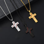Collar Cruz con Costura de Béisbol: Devoción Atlética y Cita Inspiradora