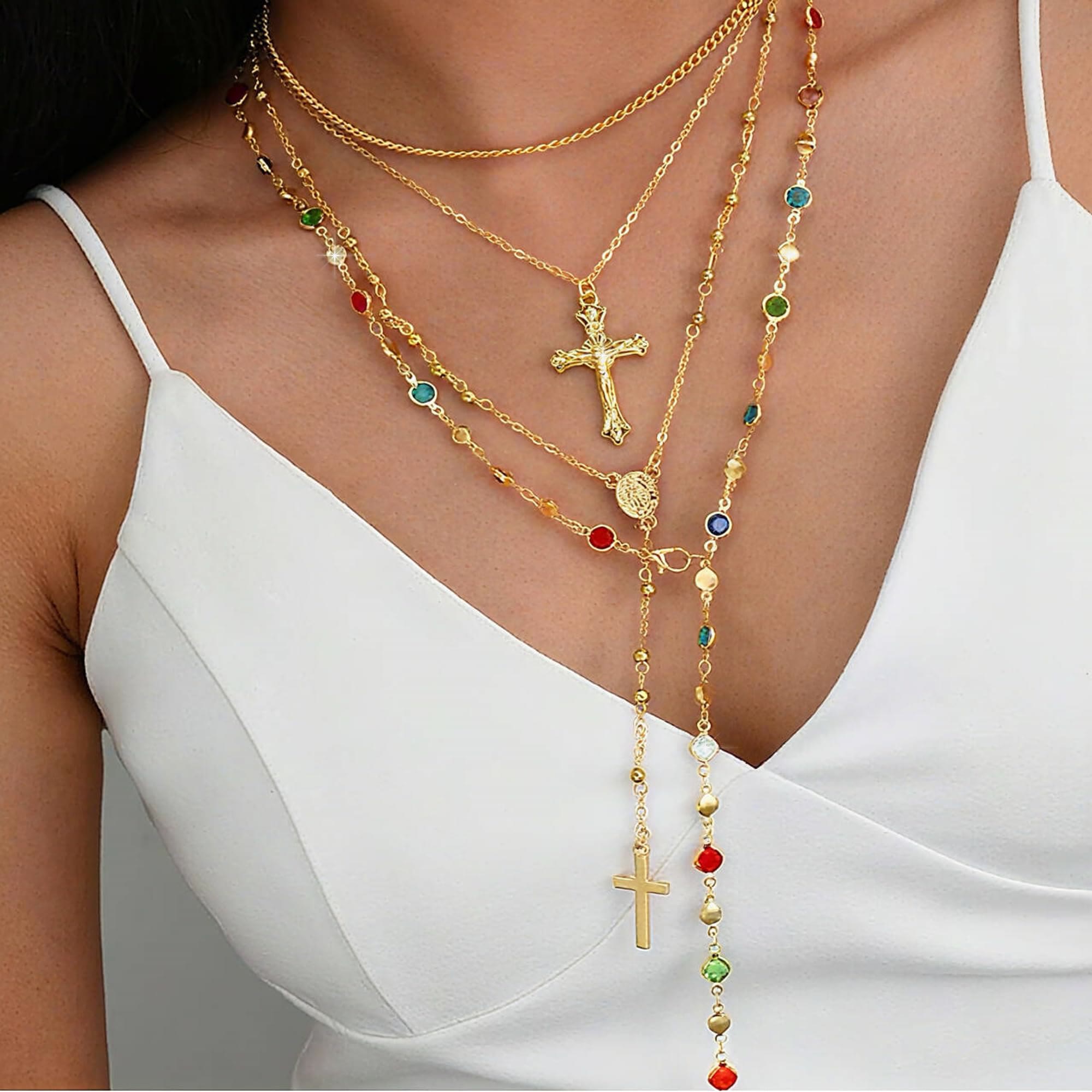 Juego de Collares de Cruz en Capas: Expresión de Fe y Moda Multicapa