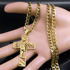 Collar de Cruz con Corona de Espinas: Simbolismo Sagrado y Estilo Audaz