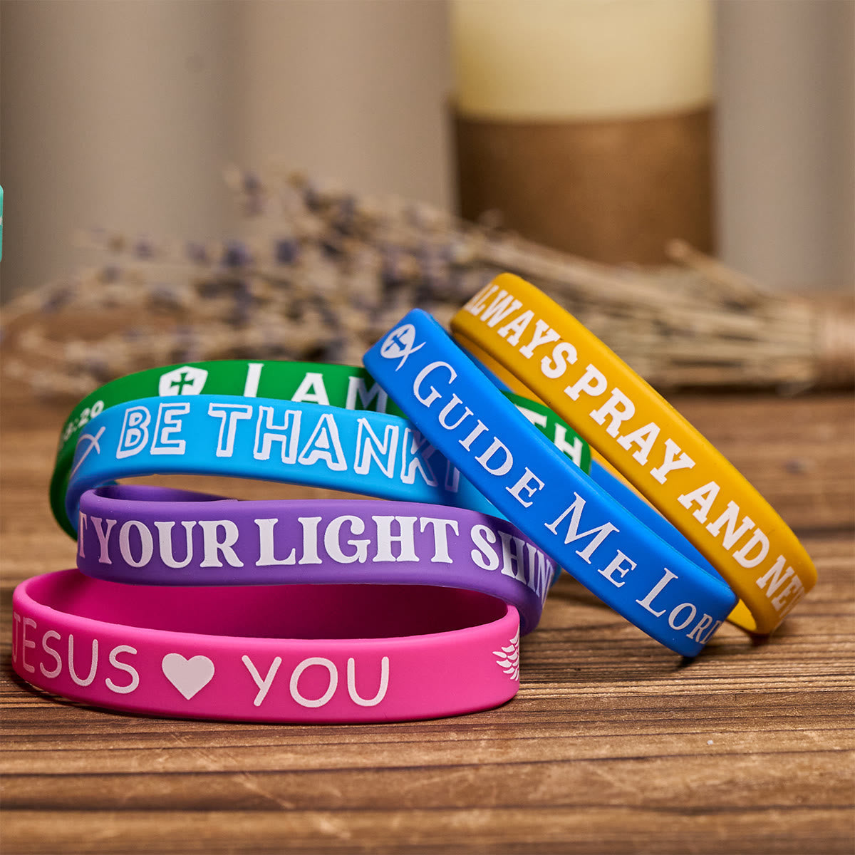 Pulseras de Silicona con Versículos: Recordatorios Fieles y Devoción Colorida