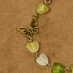 Rosario de Corazón Verde y Mariposa, Pulsera: Devoción y Espiritualidad Artística