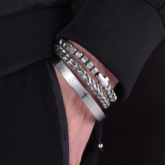 Conjunto de Pulseras de Cruz Apilables: Integración de Fe a la Moda