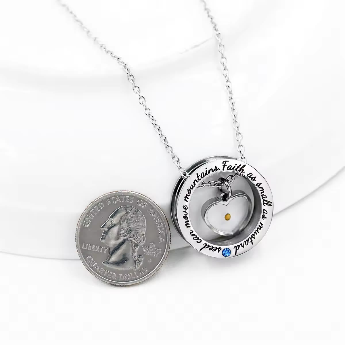 Collar de Fe como Semilla de Mostaza: Encantos Variados y Símbolo Sagrado para Uso Diario