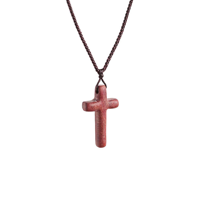 Collar de Cruz de Sándalo Rojo Hecho a Mano — Devoción Simple, Uso Diario