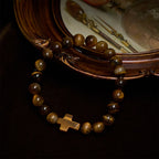 Pulsera Estilo Rosario de Ojo de Tigre: Piedra de Toque para la Reflexión