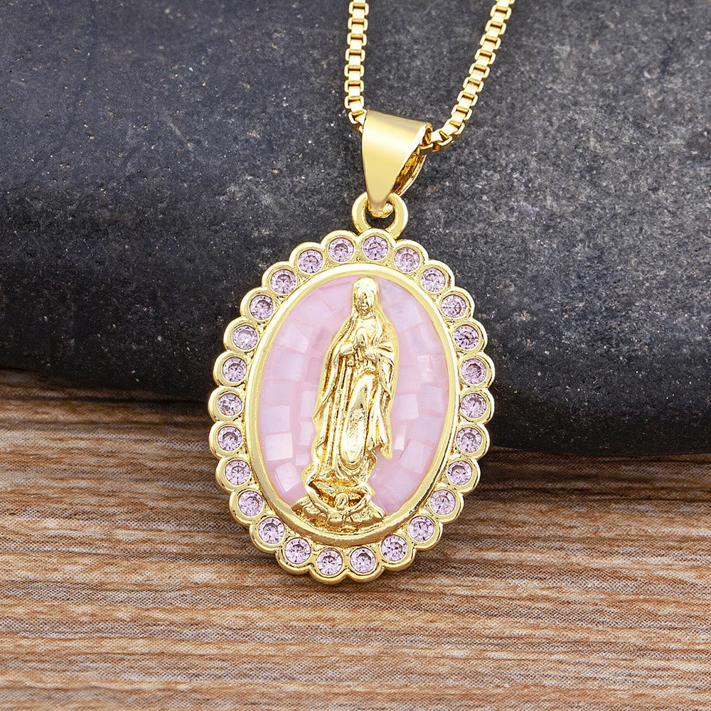 Collar de Nuestra Señora en Tonos Suaves: Gracia Reconfortante para Días Ocupados