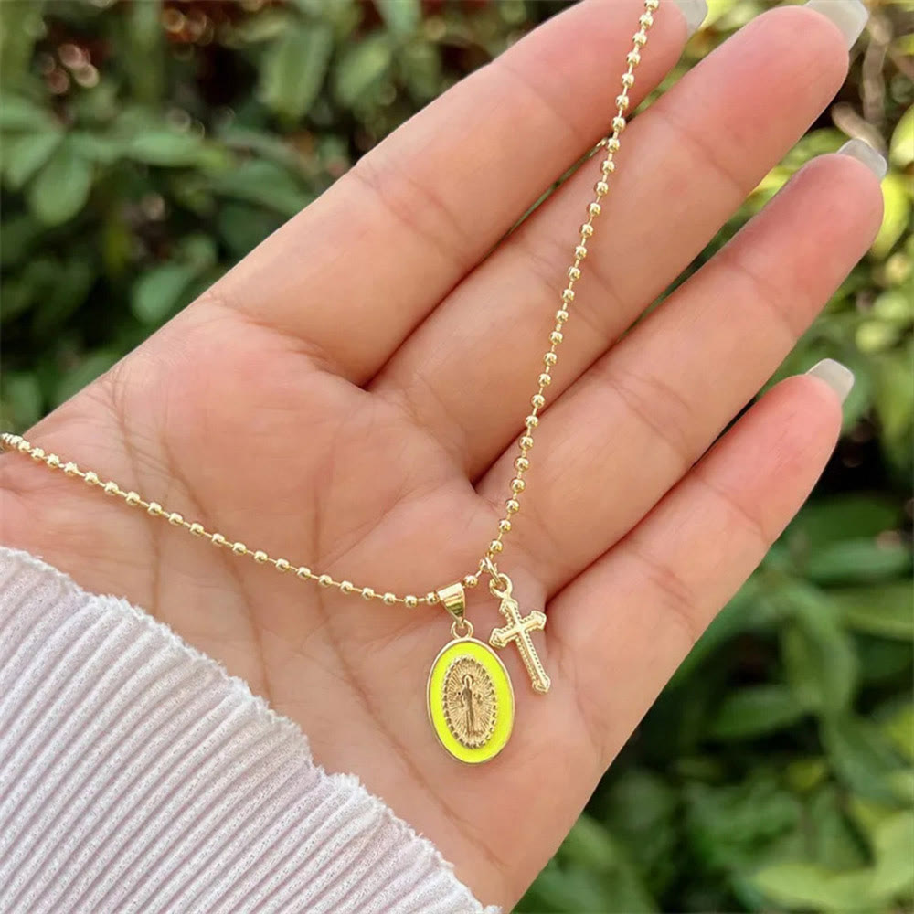 Collar Doble Fe de Nuestra Señora y Cruz: Compañero Constante para la Creencia Diaria