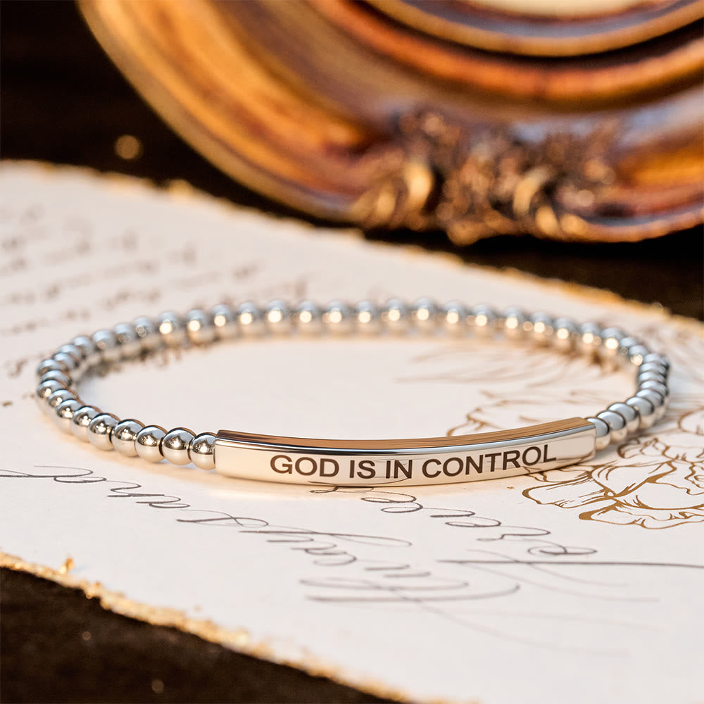 DIOS ESTÁ EN CONTROL Pulsera de cuentas: Su Soberanía para el Uso Diario
