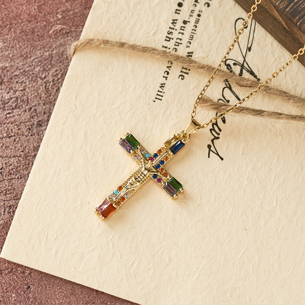 Collar de Acero de Titanio con Cruz de Zirconia de Color Estilo Bohemio Retro