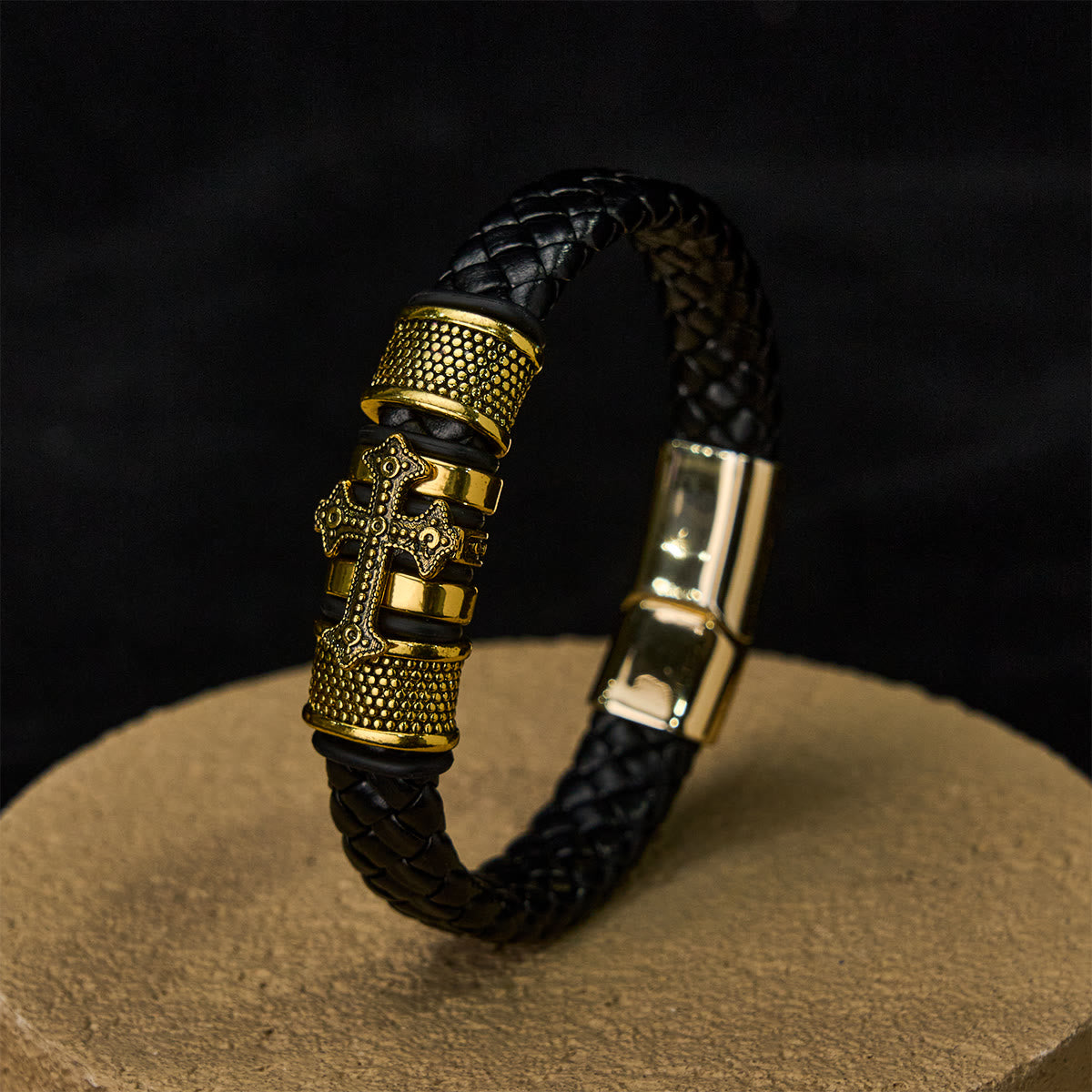 Pulsera de Cuero Clásica de Dos Tonos con Cruz Santa y Diseño Trenzado