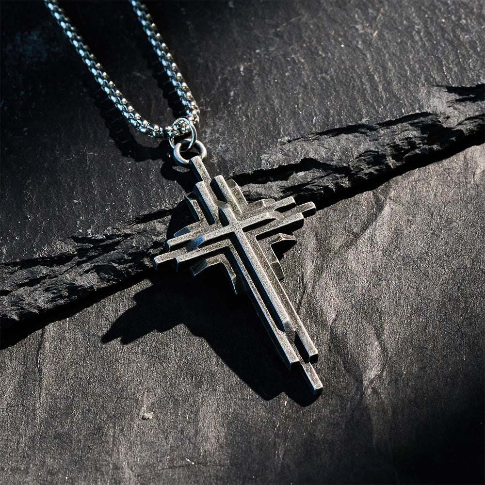 Collar de Cruz de Aleación Estructurada: Joyería de Fe Moderna en Capas
