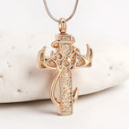 Collar con Colgante de Cruz de Caza y Pesca: Fe y Devoción Espiritual al Aire Libre