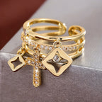 Anillo de Banda Capas con Charm de Cruz Brillante: Recuerda Su Paz Silenciosa