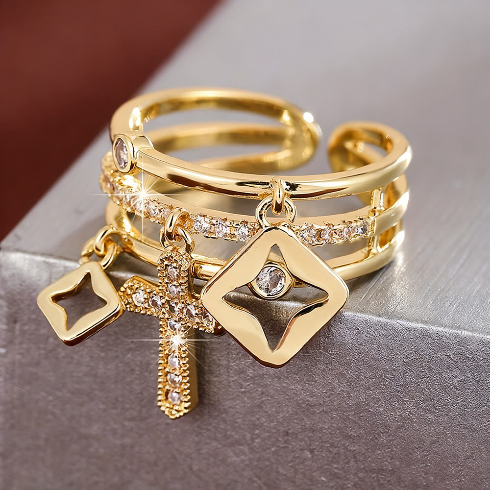 Anillo de Banda Capas con Charm de Cruz Brillante: Recuerda Su Paz Silenciosa
