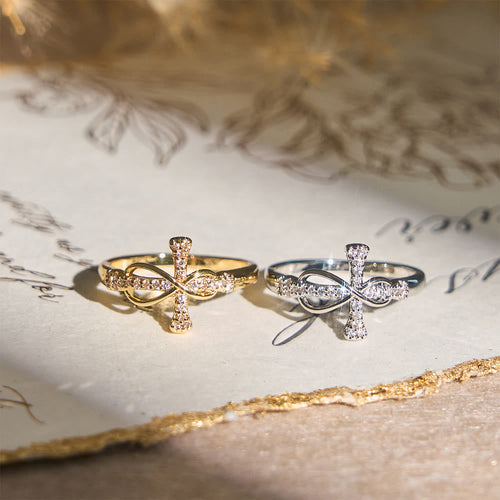 Anillo Cruz Mobius Dorado/Plateado: Lleva Su Gracia en el Uso Diario