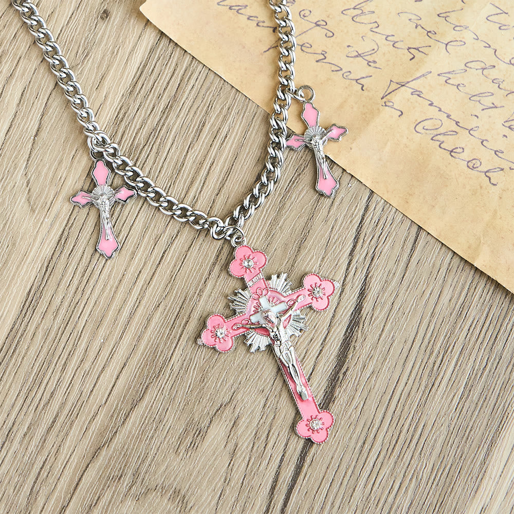 Collar de Cadena con Colgante Triple Crucifijo de Estilo Clásico y Colorido