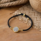 Pulsera Ajustable de Cuerda Negra con Medalla de San Benito