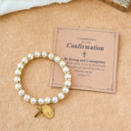 Pulsera de Perlas Moderna con Medalla Milagrosa Dorada y Tarjeta de Bendición: Comunión Opulenta