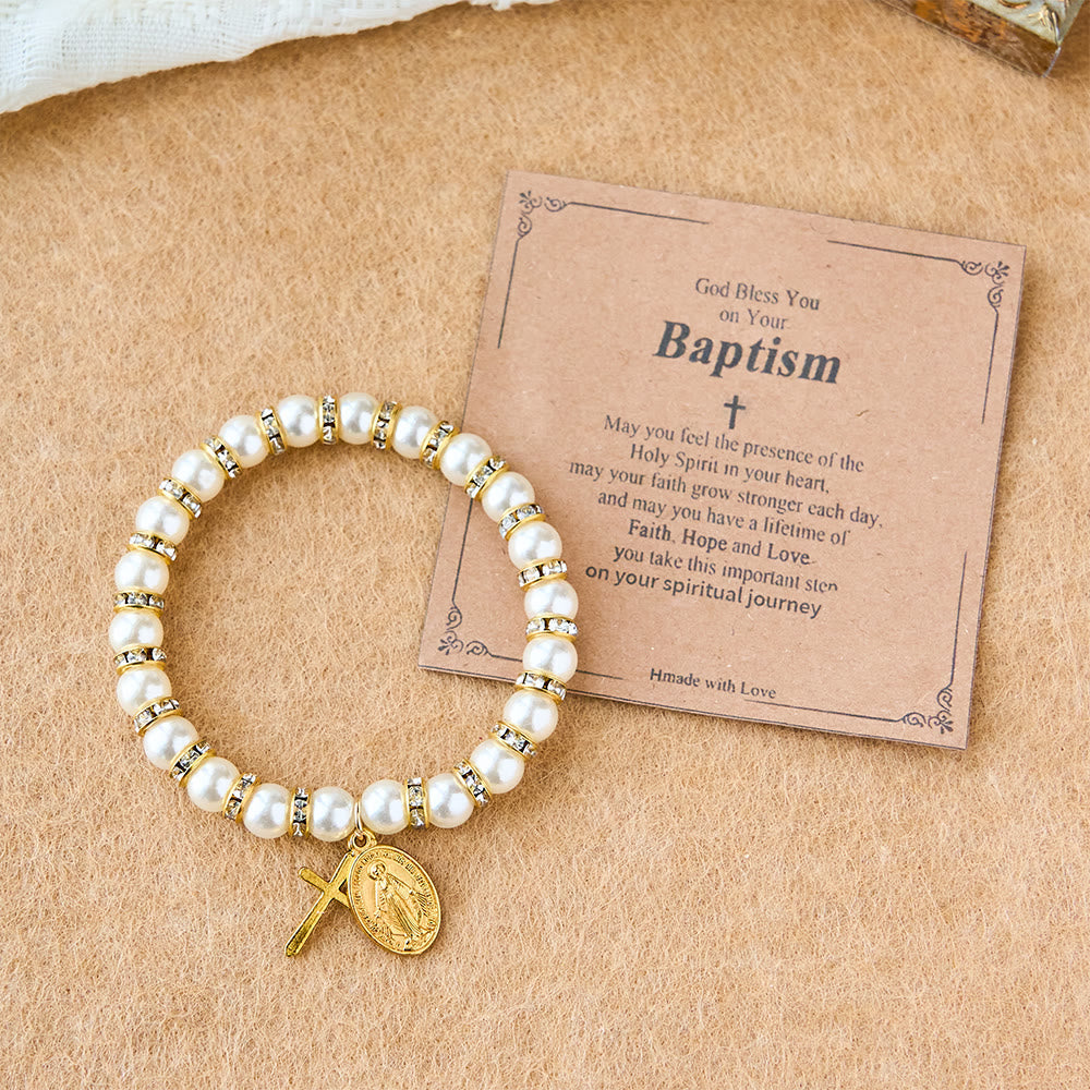 Pulsera de Perlas Moderna con Medalla Milagrosa Dorada y Tarjeta de Bendición: Comunión Opulenta