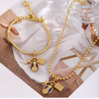 Conjunto de Joyería de la Virgen de la Gracia: Un Símbolo de Devoción Atemporal