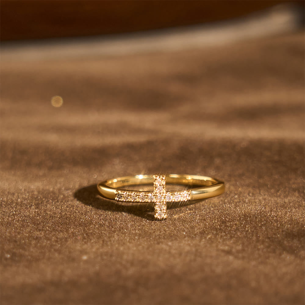 Conjunto de Anillos Cruzados Duales: Estilos de Metal Pulido y Engastados con Zircón para la Devoción Diaria