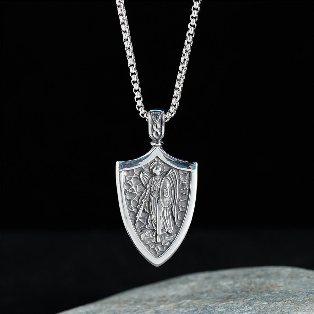 Amuleto de Escudo del Arcángel San Miguel Collar de Titanio