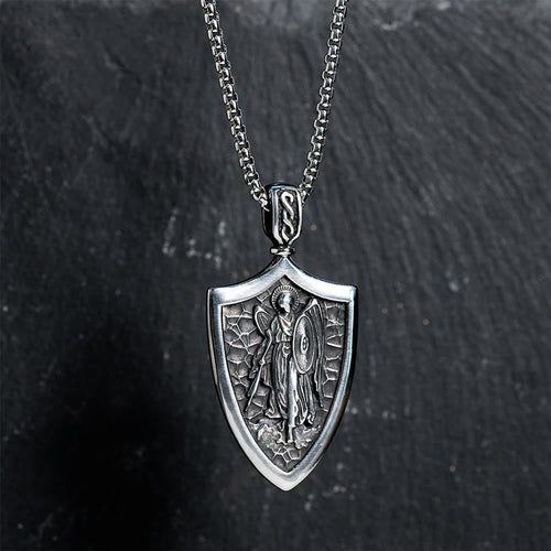 Amuleto de Escudo del Arcángel San Miguel Collar de Titanio