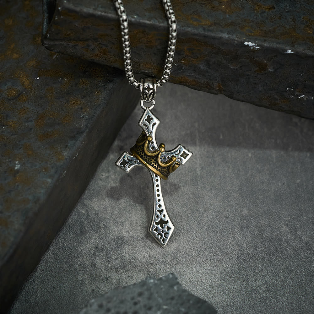 El Collar de Cruz de la Corona Joyería Religiosa