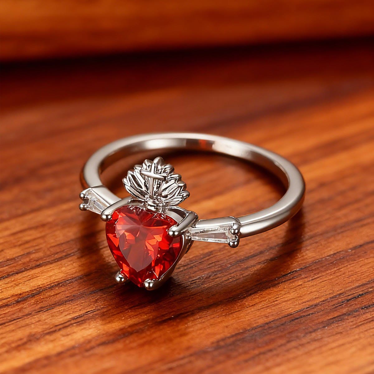 Anillo de Cristal del Sagrado Corazón: Un Símbolo del Amor Incondicional de Cristo