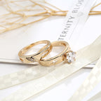 Conjunto de Anillos Apilables de Cruz: Símbolo Atemporal de Fe y Luz Eterna